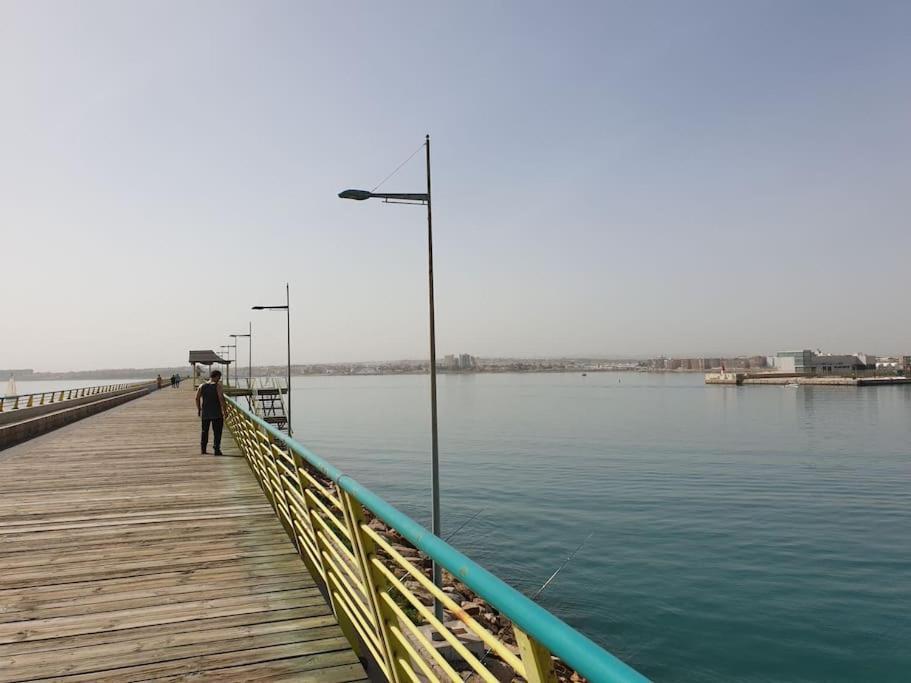 Nice Holidays Apartment In Torreveja, Torrevieja Esterno foto